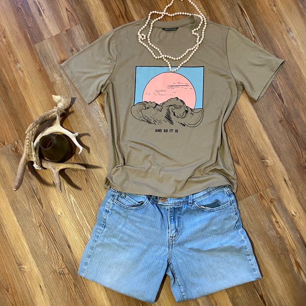 “And So It Is” Shein graphic Tee large
